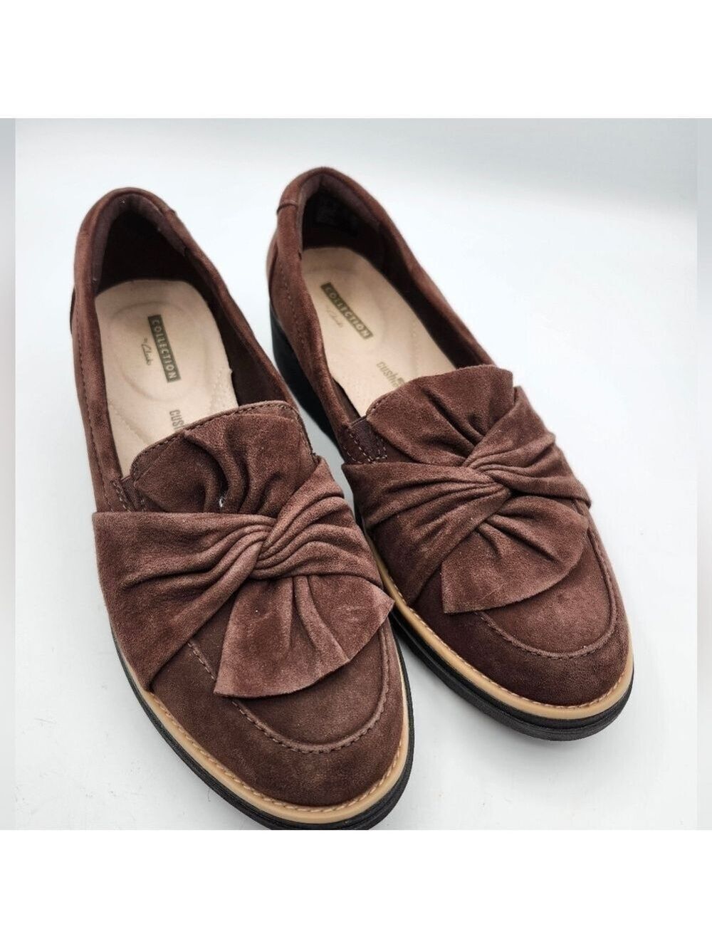 Collection by Clarks Brown Suede Loafers with Bow Detail Sz 7.5M